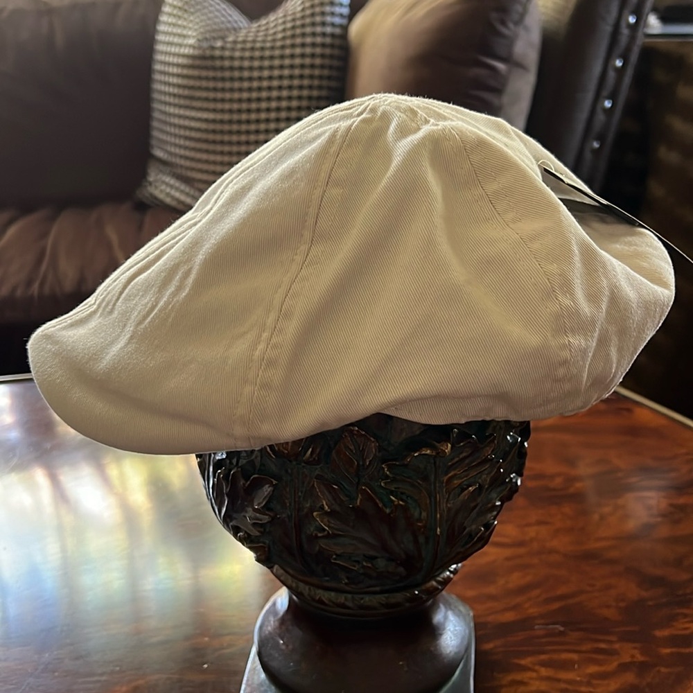 Wonderful Fashion paper boy hat. 
Style #: IV1005.  
NWT.